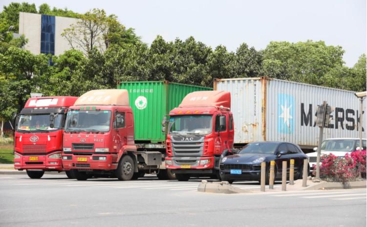 交通部取消45吨及以下普通货运车辆道路运输证和驾驶员从业资格证